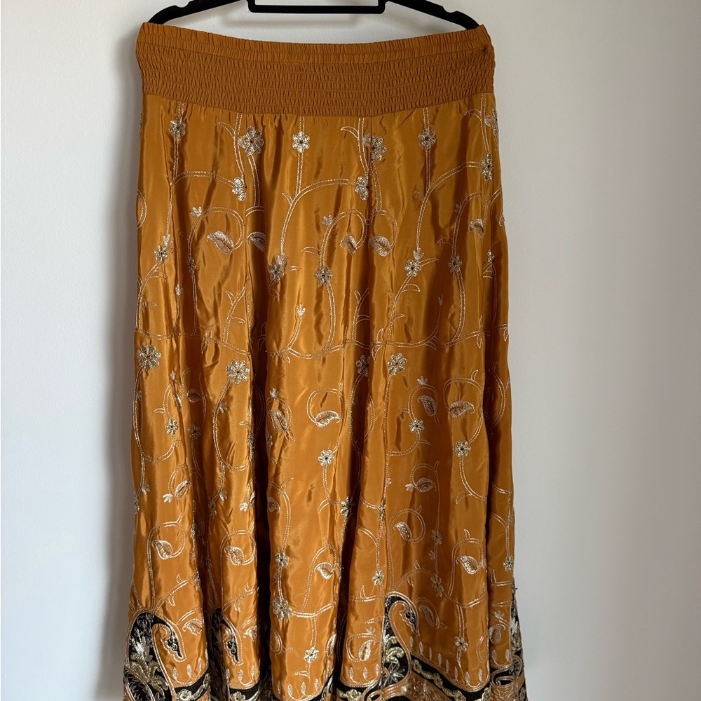 Soft surroundings samaira embellished embroidered maxi skirt - Picture 3 of 3